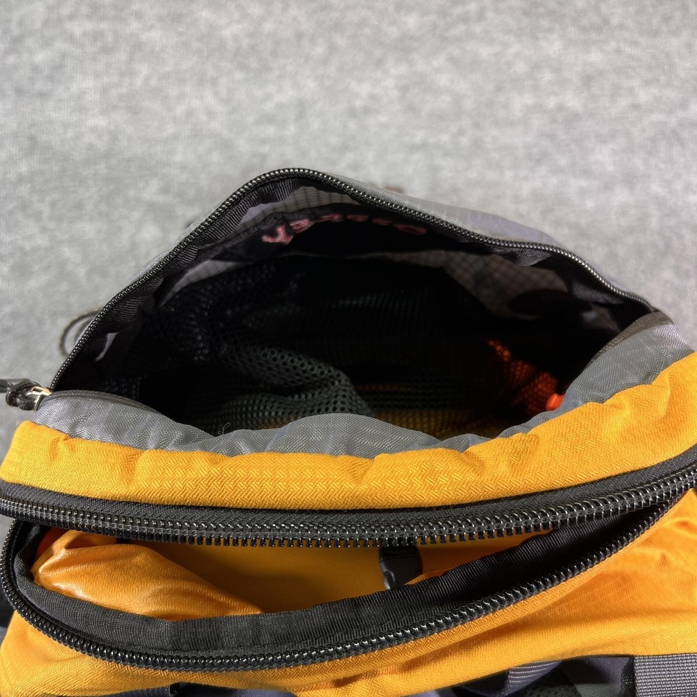 Osprey Stratos 24 Backpack Large Orange Gray Ventilated Hiking Pack Trail - Picture 7 of 15